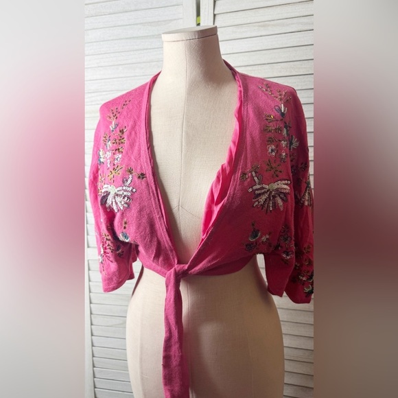 Arden B Sweaters - Arden B. Bolero Tie Sweater. Wide sleeves. Size Small. Great Condition.